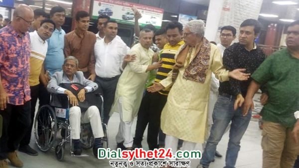 ১৯ দিন পর দেশে ফিরলেন মির্জা ফখরুল