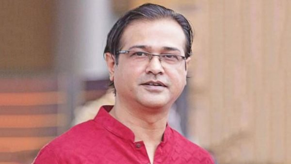 এ আর রহমানের ষ্টুডিওতে সংগীতশিল্পী আসিফ আকবর