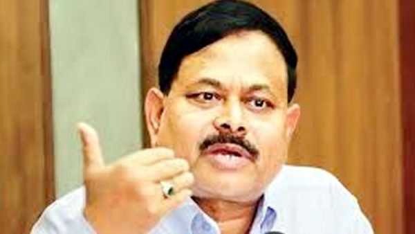 সাবেক বাংলাদশে সেনাপ্রধান আজিজ আহমেদ ও তার পরিবারের ওপর  যুক্তরাষ্ট্রের নিষেধাজ্ঞা