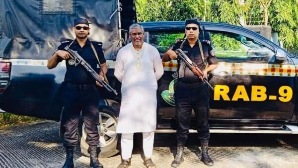 মোগলাবাজার ইউপি চেয়ারম্যান র‍্যাবের হাতে গ্রেফতার 