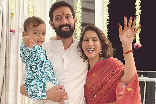 স্ত্রীর ৩০ ঘণ্টা প্রসববেদনায় পাল্টে গেছে ‘টুয়েলভ ফেল’ অভিনেতার দৃষ্টিভঙ্গি