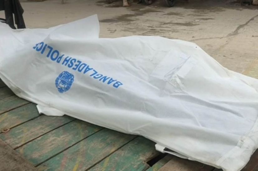 বেপরোয়া যানে প্রাণ গেল মোটরসাইকেল চালকের