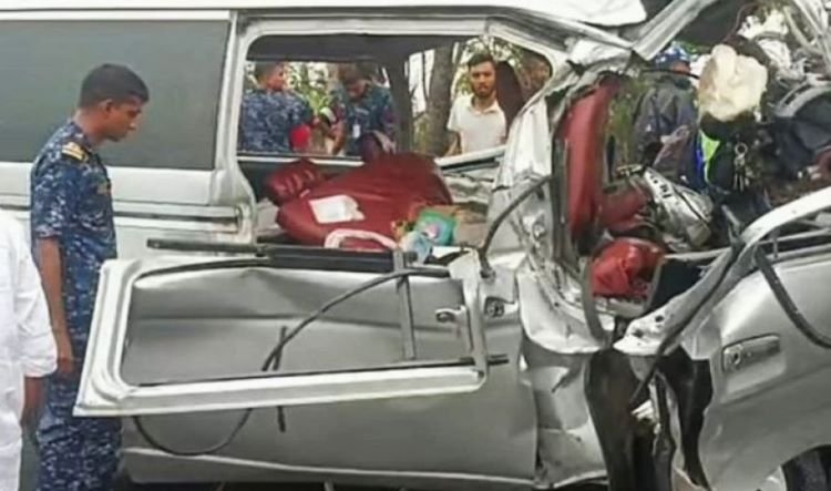 বর-কনেসহ নিহত ১৪ জন