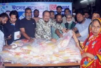 ১৪নং ওয়ার্ডে ঈদ উপহার বিতরণ