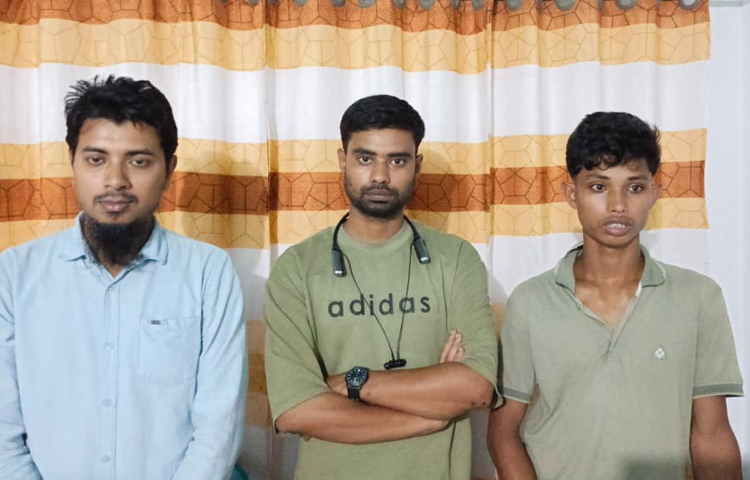 কানাইঘাটে ভুয়া হেলথ কার্ড বিক্রির অভিযোগ, আটক ৩