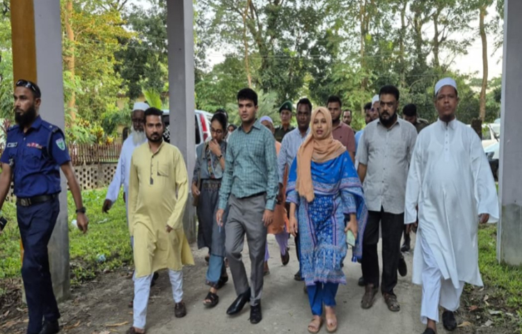 কানাইঘাট স্বাস্থ্য কমপ্লেক্সের নিরাপত্তা নিশ্চিতে কোয়ার্টার পরিদর্শনে ইউএনও সুমাইয়া ফেরদৌস