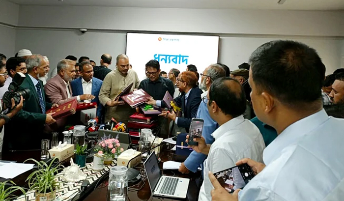 এক মাসের মধ্যে ফের পরীক্ষা দিতে পারবে সর্বোচ্চ দুই বিষয়ে অকৃতকার্যরা