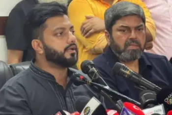 গুজব বলার কয়েক ঘণ্টা পর পদত্যাগ, সেই অস্ত্র নিয়ে মুখ খুললেন ইশরাক