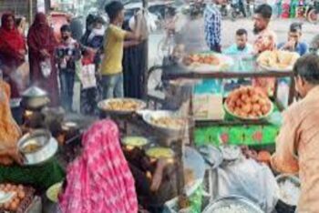 রাস্তার পাশে পিঠা-পুরি-পেঁয়াজুর ব্যবসা করলেও নিবন্ধন লাগবে