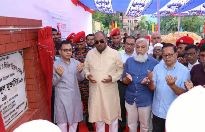 ১৫ মাসের মধ্যে সিলেট সদর ফায়ার স্টেশনের নির্মাণকাজ শেষ করার নির্দেশ বাণিজ্যমন্ত্রীর