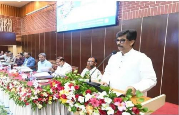 দেশি মাছের উৎপাদন বাড়াতে পরিকল্পনা: মৎস্যমন্ত্রী