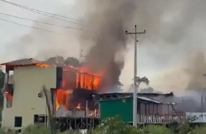 কক্সবাজারে রিসোর্টে আগুন, ৬ পর্যটকের মৃ ত্যু