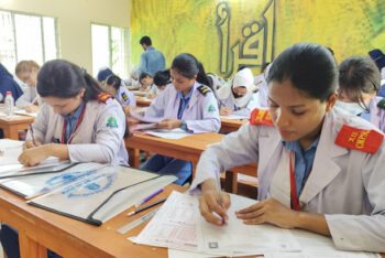 এইচএসসি ও সমমান পরীক্ষার ফল প্রকাশ, পাসের হার ৫২.১২%