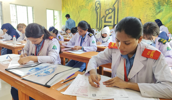 এইচএসসি ও সমমান পরীক্ষার ফল প্রকাশ, পাসের হার ৫২.১২%