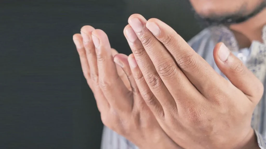 অস্থির হৃদয়কে শান্ত করার কুরআনি দোয়া