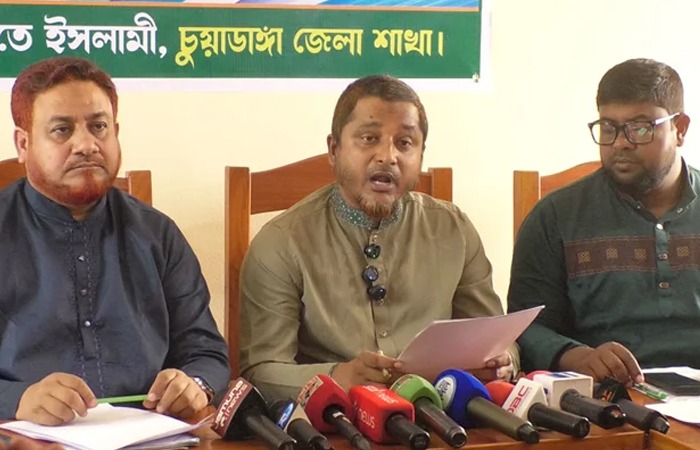 চুয়াডাঙ্গায় ডিলারের মধ্যে ৪২ জনই দলীয় লোক, অভিযোগ দুই এমপির