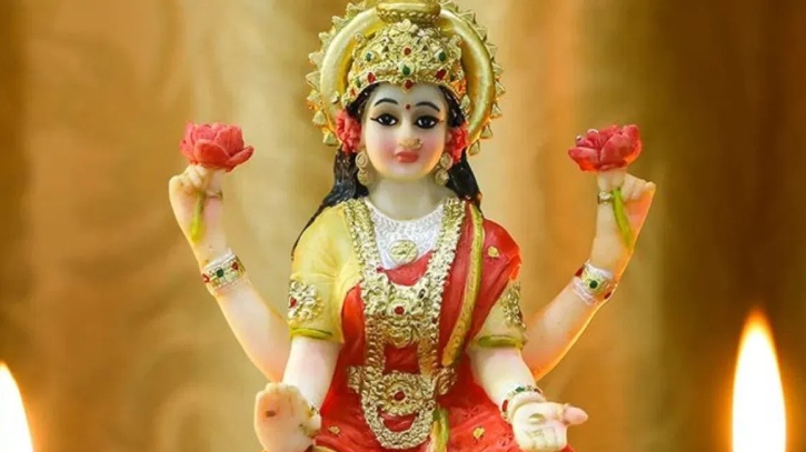 আগামীকাল লক্ষ্মীপূজা