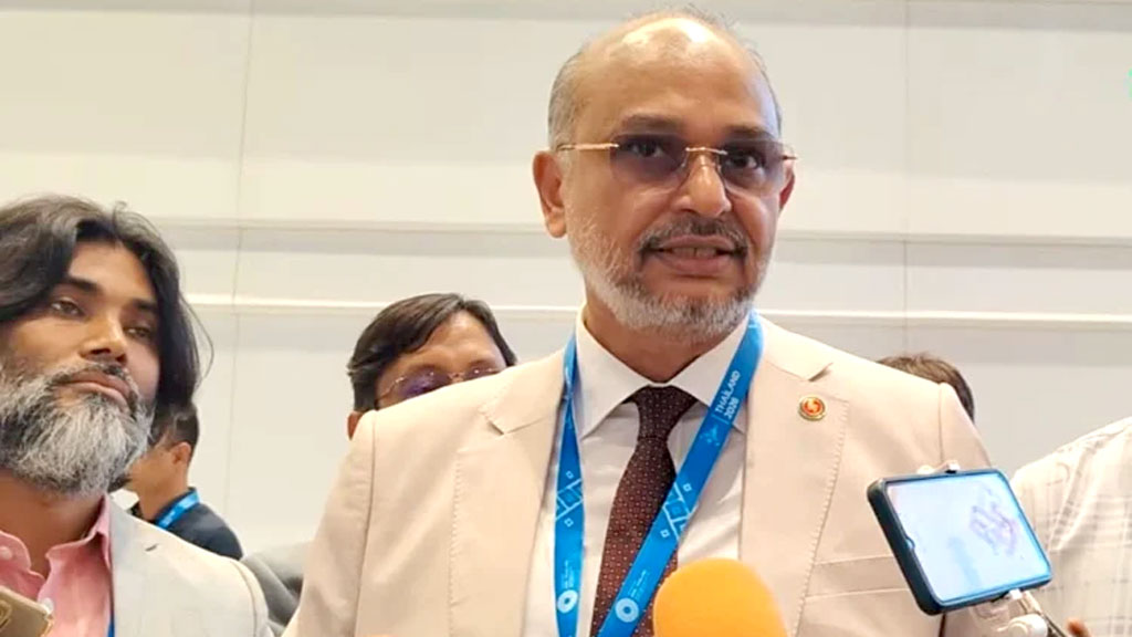 ফ্যামিলি ও কৃষক কার্ড দায়িত্ব কমাবে বলছে, বিশ্বব্যাংক আই এম এফ: অর্থ  উপদেষ্টা